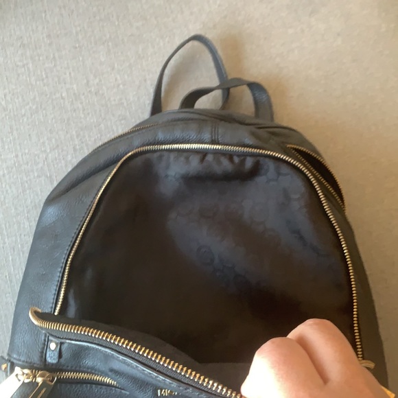 MICHAEL KORS LEATHER BAG - Picture 7 of 14